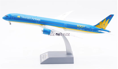 Inflight Vietnam Airlines for Boeing B787-10 VN-A873 100th 1:200 Aircraft Model