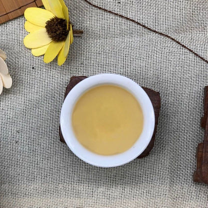 Yunnan Raw Pu-erh Tea Iceland Bingdao Collection Puerh Raw Tea Cake Pu'er 357g