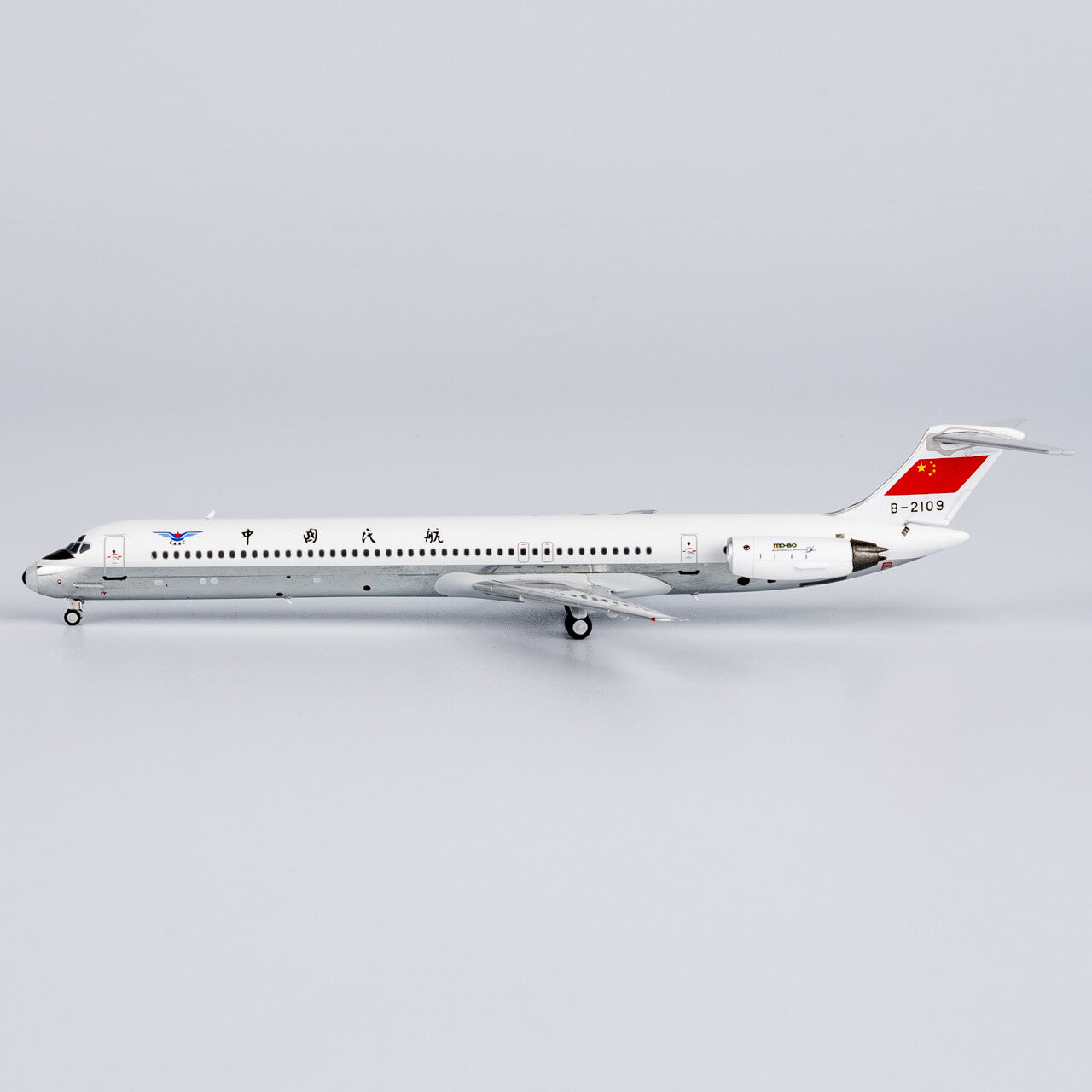 1:400 NGmodels CAAC McDonnell Douglas MD-82 Airplane Diecast Plane Model