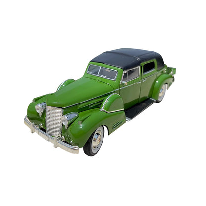 1:32 Scale Vintage Car Vehicles Simulation Alloy Model Car Souvenir Collection