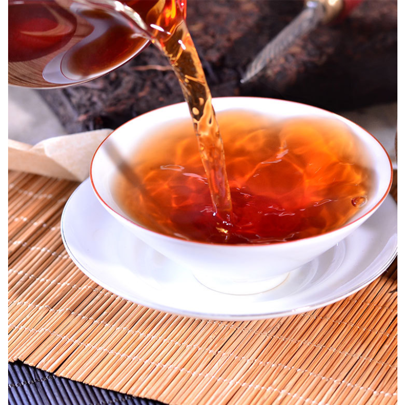 Yunnan Pu'er Tea 250g Organic Black Tea Ripe Tea Brick Menghai Aged Brick Tea