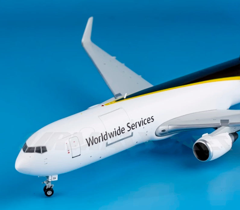 1:200 28CM GeminiJets UPS BOEING 767-300ERF Aeroplane Diecast Airplane Model