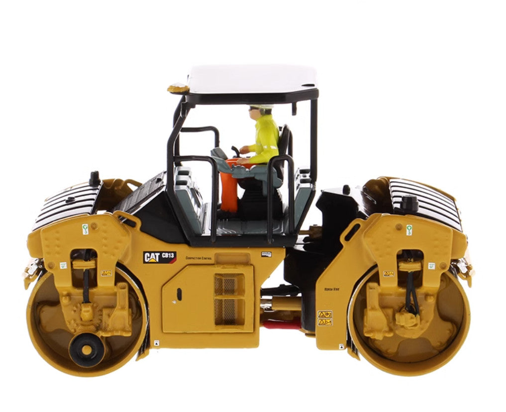 1:50 DM CB-13 Tandem Vibratory Roller Construction Machine Diecast Model