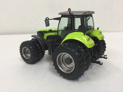 1:50 ZOOMLION PL2304 Four Wheel-drived Tractor Farm Vehicle Diecast Model