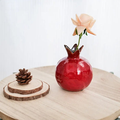 12.7cm Exquisitely Porcelain Handcarved Pomegranate Vase Tea Pet Decoration