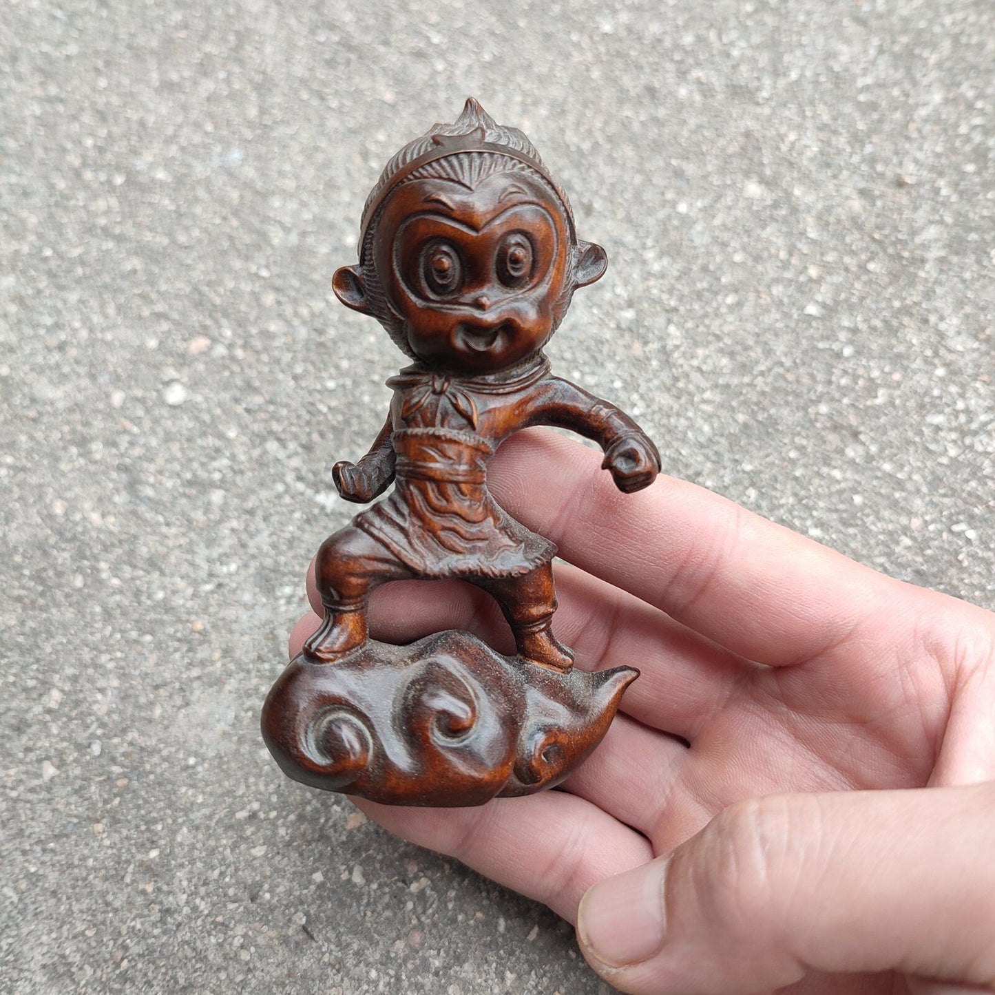 Vintage Art Chinese Wooden Statue Lovely Woodwork Cute Monkey King Carved Gift