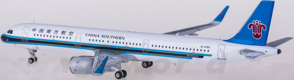 1:400 Phoenix CHINA SOUTHERN AIRBUS A321neo Passenger Aircraft Diecast Model