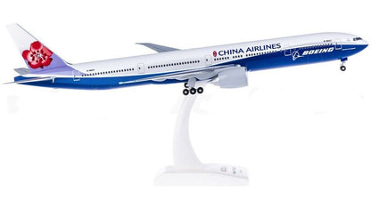 1:200 37CM Hogan CHINA AIRLINES B777-300ER Passenger Airplane ABS Plastic Model