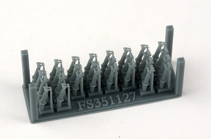 1/350 WWII IJN 12cm Binoculars (with wind shield) (24set)FS351127