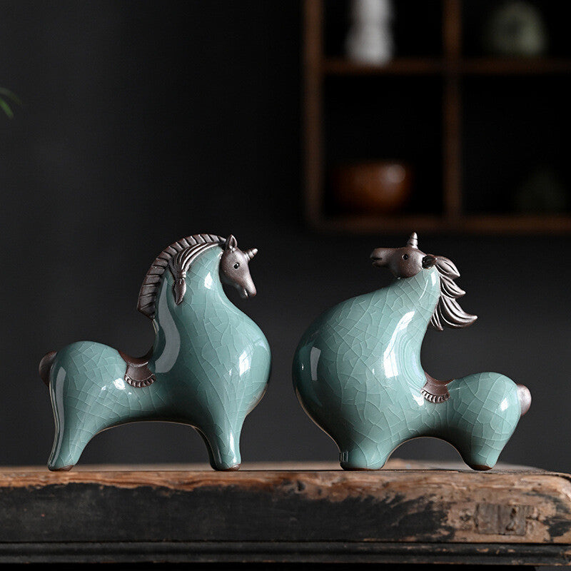 one piece crackle glaze porcelain tea pet horse statue Chinese zodiac Signs new