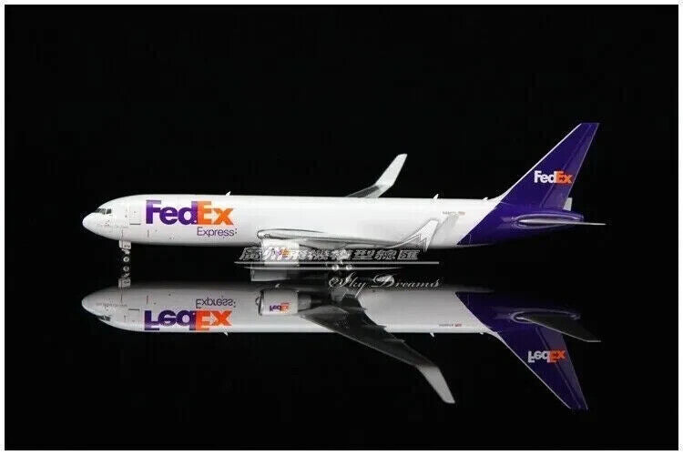 1:400 Phoenix FedEx BOEING 767-300ER Aircraft Diecast Airplane Plane Model