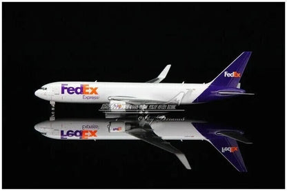 1:400 Phoenix FedEx BOEING 767-300ER Aircraft Diecast Airplane Plane Model