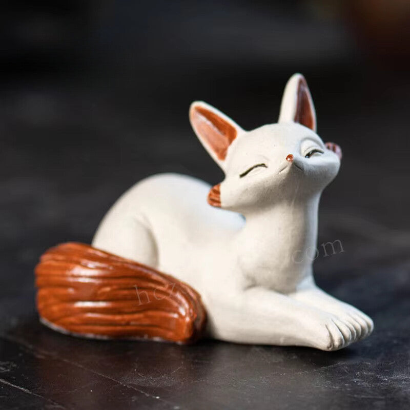 Yixing Purple Sand Tea Pet Handmade White Section Mud Make Fox Figurine Tea Play