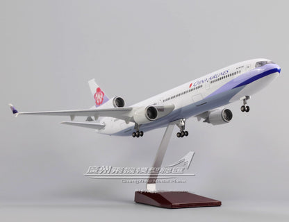 47CM 1:130 CHINA AIRLINES McDonnell Douglas MD-11 Plane Landing Gear Resin Model