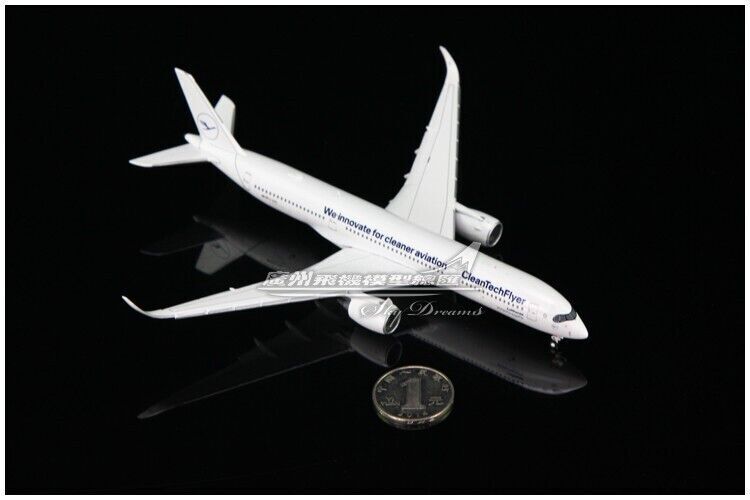 1:400 JC Wings Lufthansa AIRBUS A350-900XWB Airplane Flap Down Diecast Model
