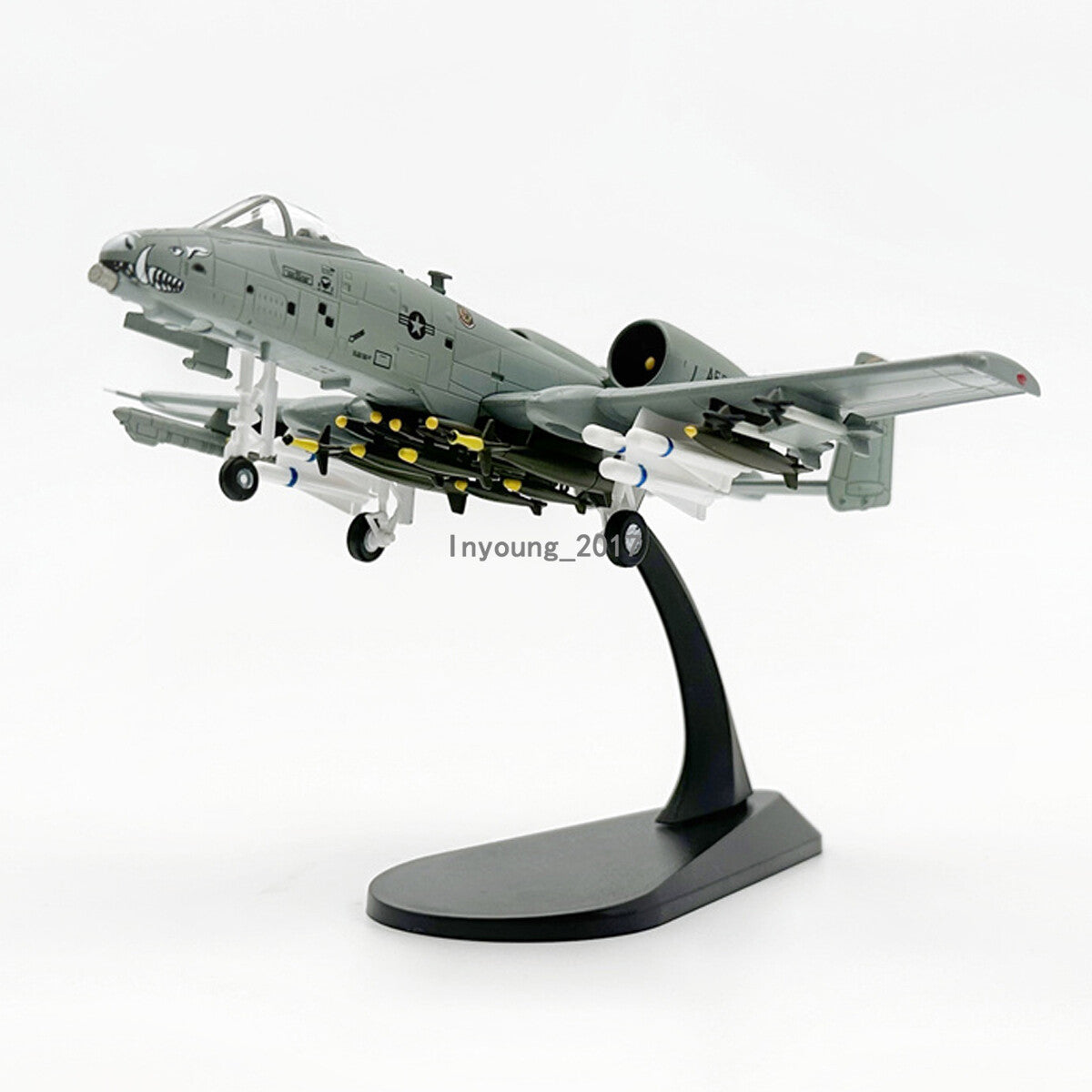 1/100 A-10 Thunderbolt II Warthog Attach Plane Model Diecast Airplane Model