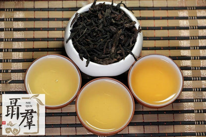 Oolong tea Feng Huang Dang Cong Mi Lan Huang 100g