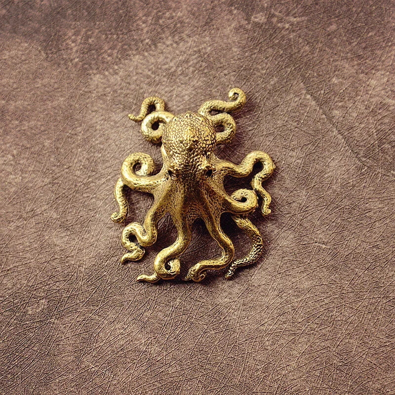 Small Octopus Statue Metal Brass Tea Pet Table Ornament Home Decorations Tea Set