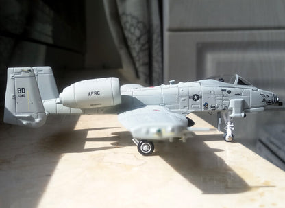 S14 US Fairchild Republic A-10 Thunderbolt II 1/144 diecast plane model aircraft