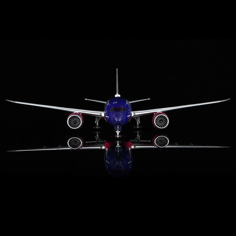 1:200 SQ Wings Boeing 787-9 N1015B Passenger Airplane Diecast Plane Model