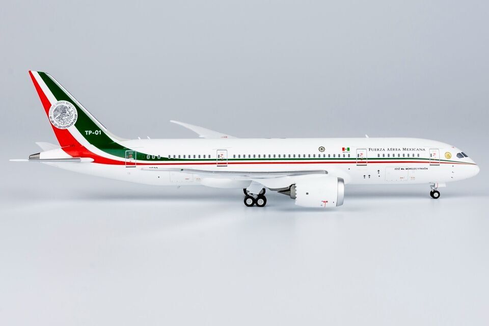 1:400 NG Model Mexican Air Force BOEING 787-8 Passenger Airplane Diecast Model