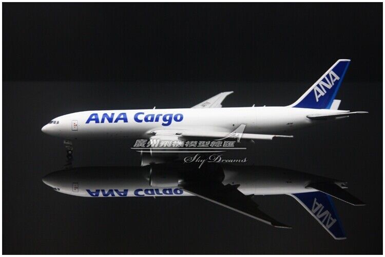 1:400 JC WINGS ANA Cargo BOEING 777-200F Airfreighter Diecast Flap Down Model