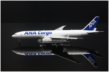 1:400 JC WINGS ANA Cargo BOEING 777-200F Airfreighter Diecast Flap Down Model