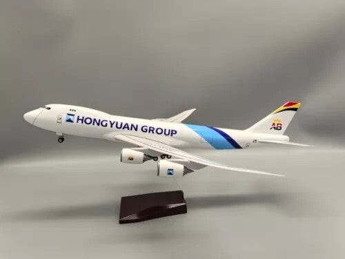 1/140 Belgian Cargo 747-8F Aircraft Model Airplanes Without Lights Toy Ornament