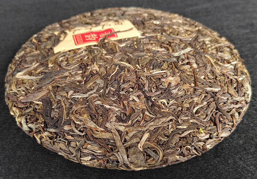 Yunnan Menghai Mengsong Arbor Tea 357 grams