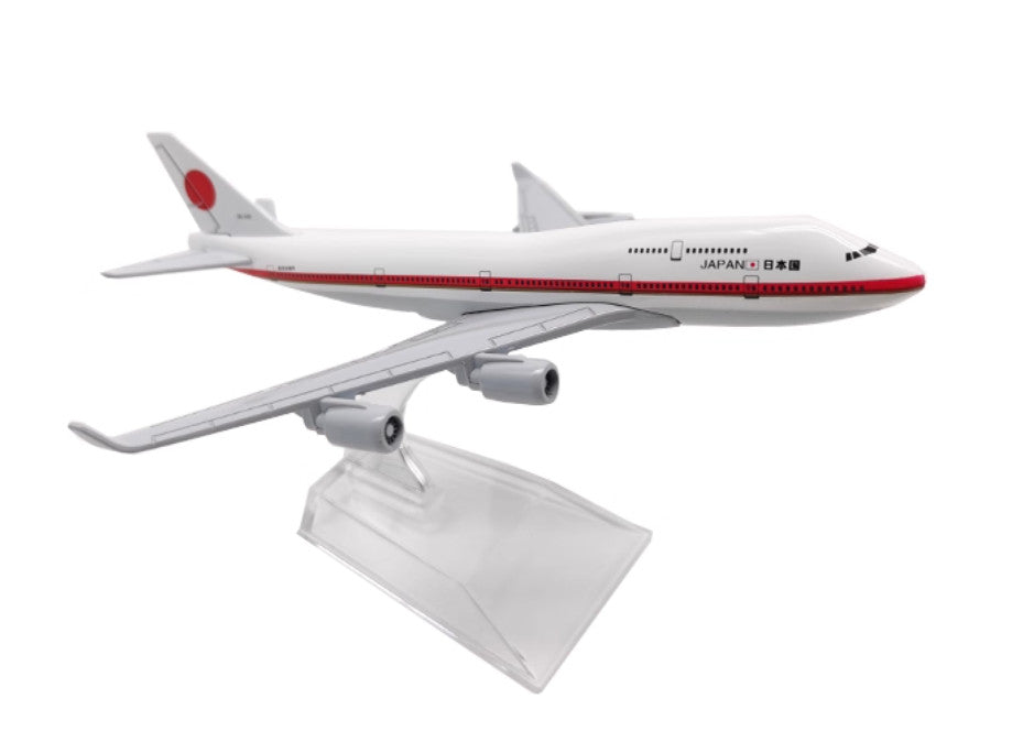 16cm JAPAN BOEING 747-400 Passenger Plane Airplane Diecast Aircraft Model