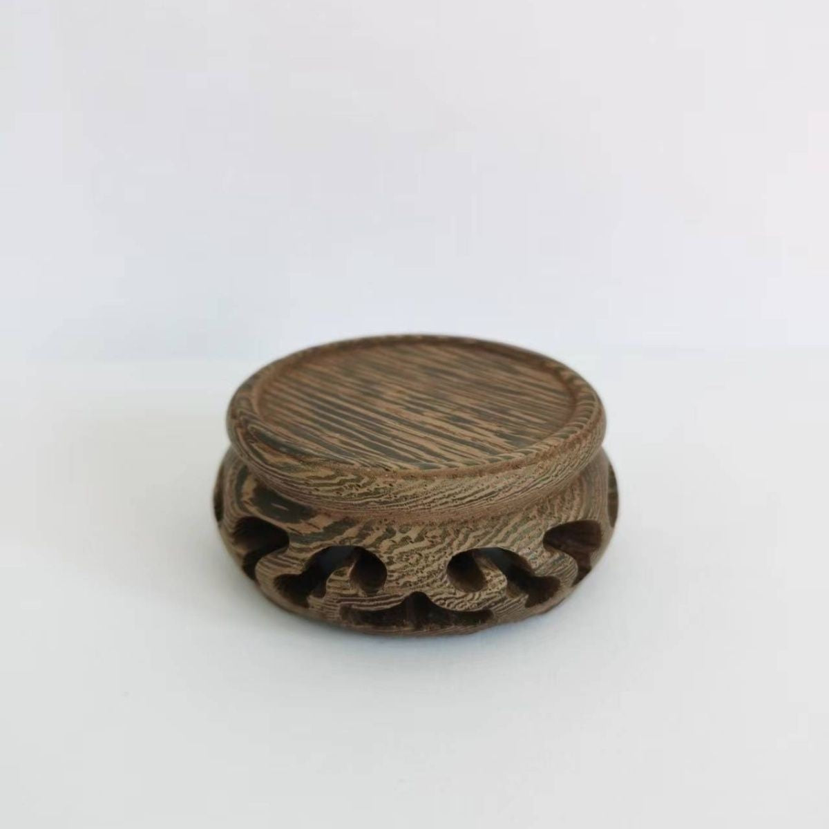 Wenge Wood Round Base 7.5×2.5cm Hollow Carved Craft Stand Minor Defects