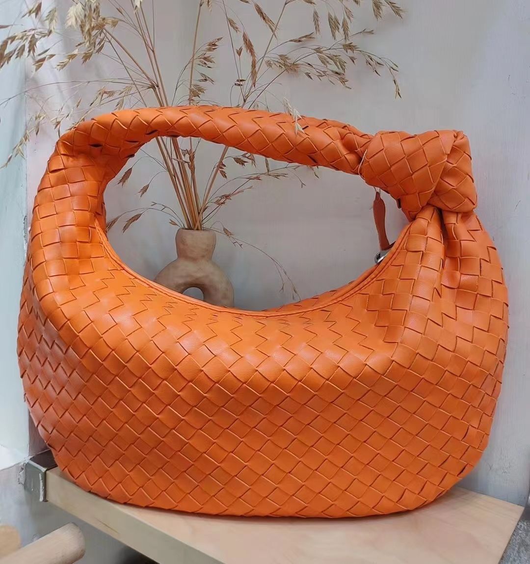 Luxury Synthetic Leather Handbag Large Shoulder Bag Woven Soft Underarm Bag Zipp