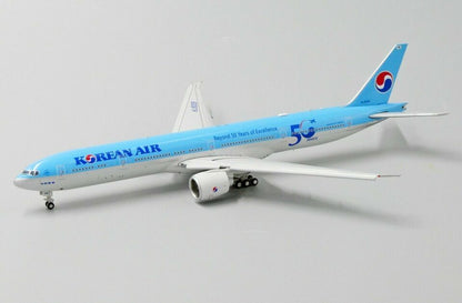 1:400 JC Wings KOREAN AIR BOEING 777-300 Passenger Plane Flap Down Diecast Model