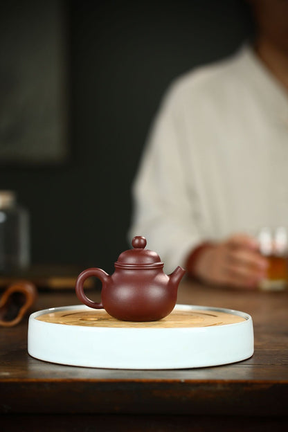 China Yixing Zisha Pottery Purple Clay Handmade 100cc Mesh Teapot 容天