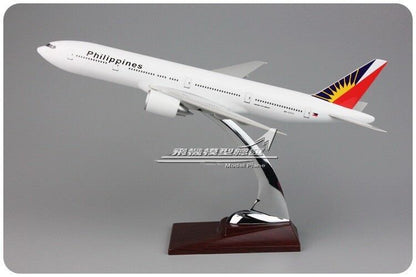 32CM Philippines BOEING 777 RP-C7777 Passenger Airplane Resin Aircraft Model