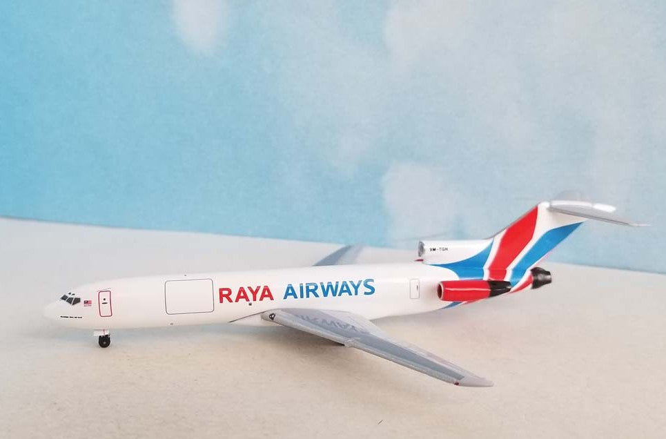 1:400 Aeroclassics RAYA AIRWAYS BOEING 727-200F Airplane Diecast Aircraft Model
