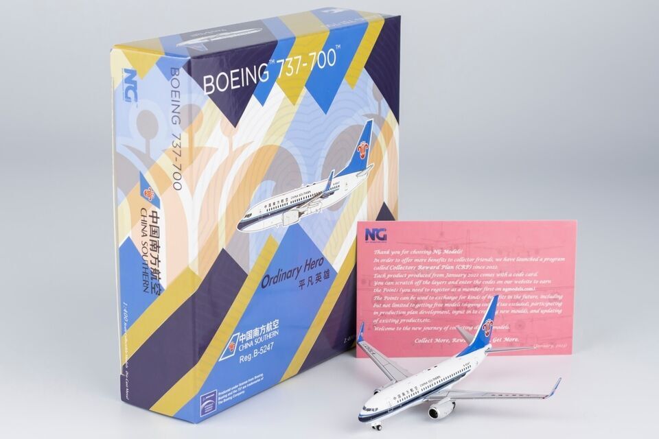 1:400 NG Model CHINA SOUTHERN BOEING 737-700 Passenger Airplane Diecast Model