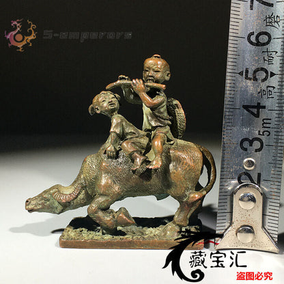 Vintage Chinese tea pet Bronze/Brass statue figure favorite on cow figure