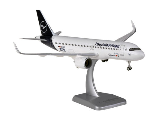 1:200 Hogan Lufthansa AIRBUS A320NEO Passenger Plane ABS Plastic Aircraft Model