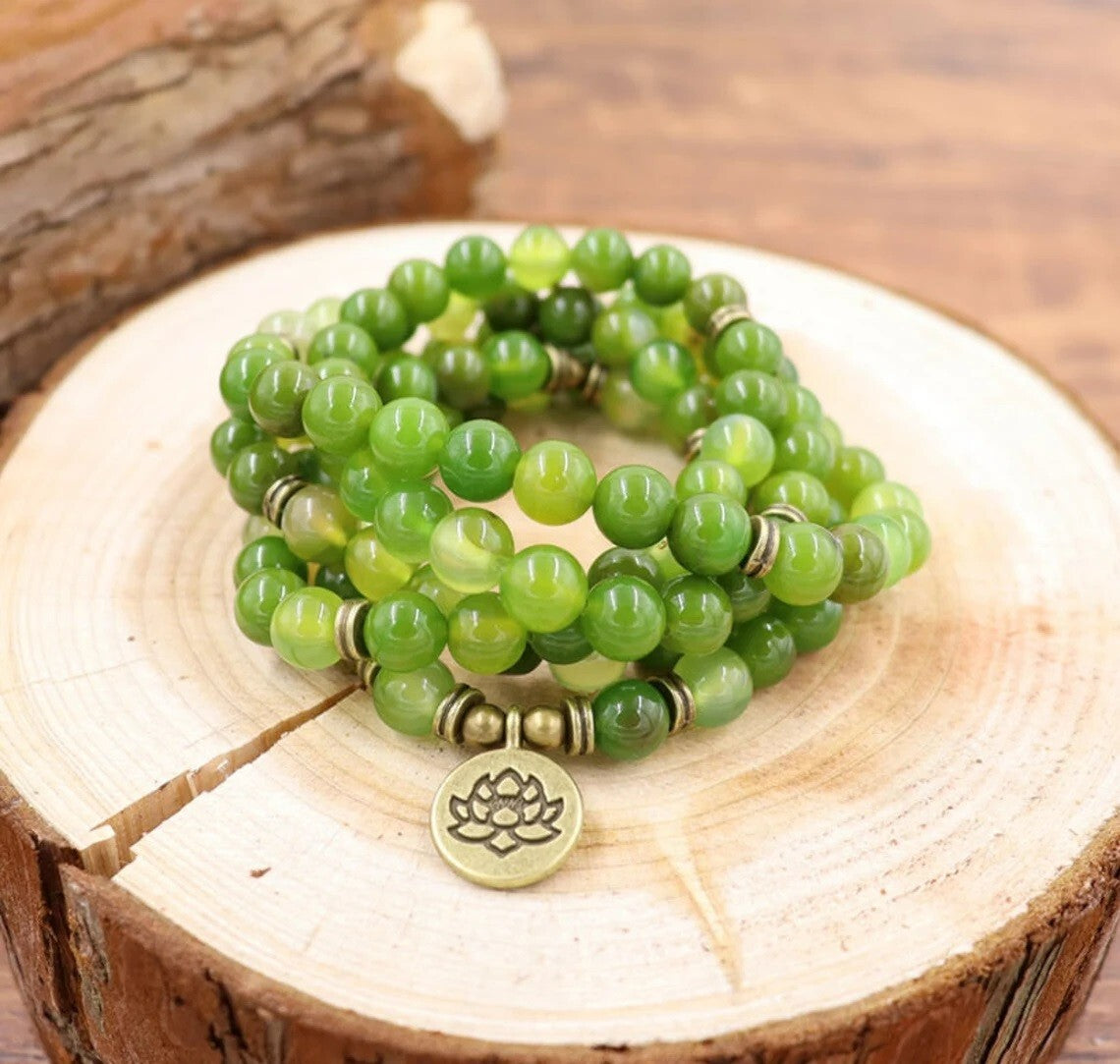 108 Mala Beads Natural African Jade Stone Lotus Pendant Necklace for Healing