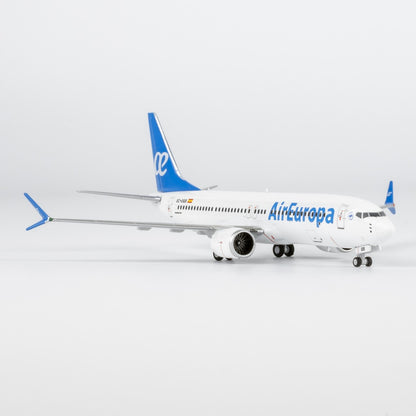 1:400 NGmodels Air Europa B737 MAX 8 Passenger Airplane Diecast Plane Model
