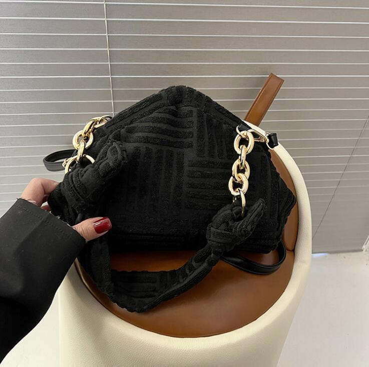 pattern women plush triangle clip handbag all-match bag shoulder bag