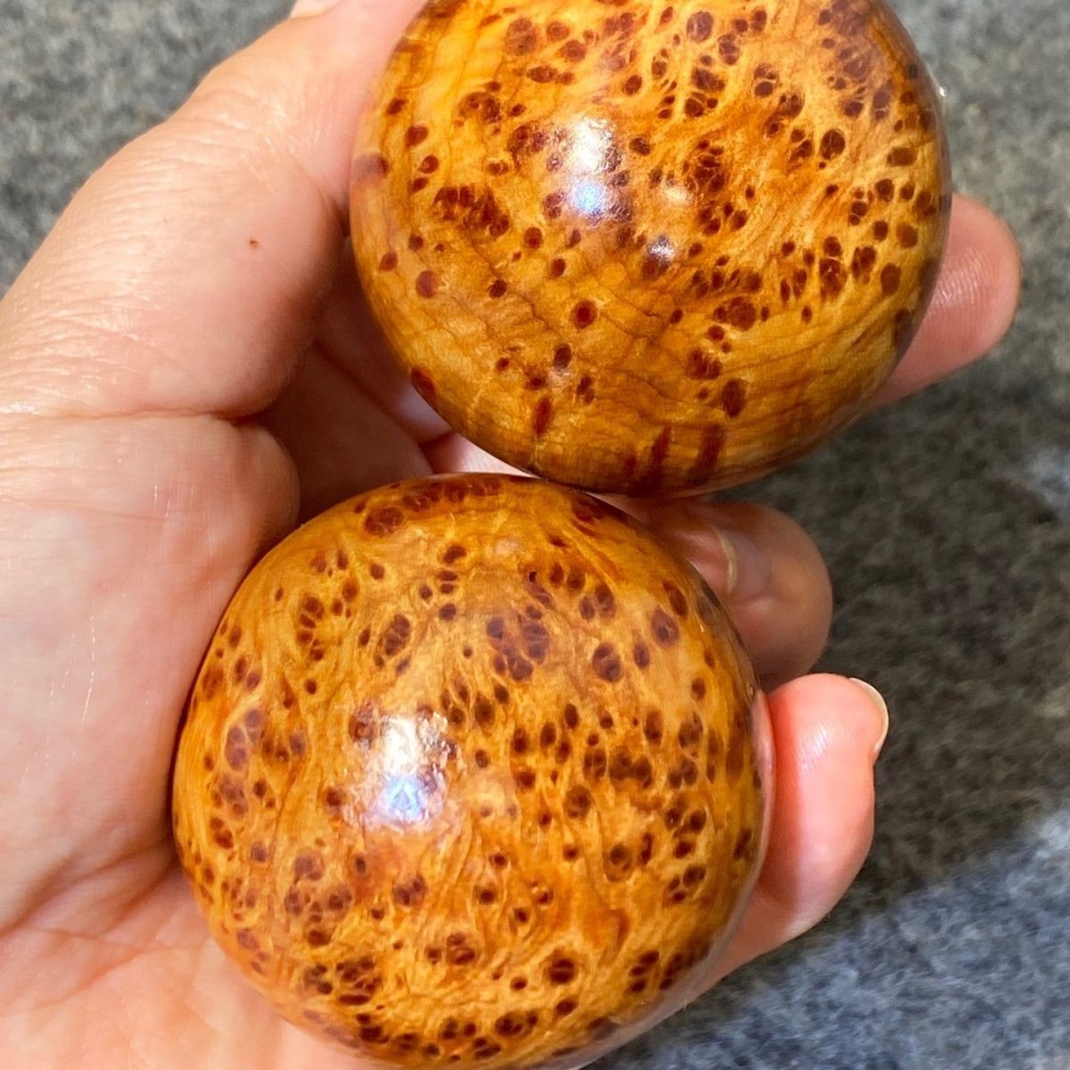 Thuja Cypress Burl Health Balls Massage Balls Solid Wood Pair