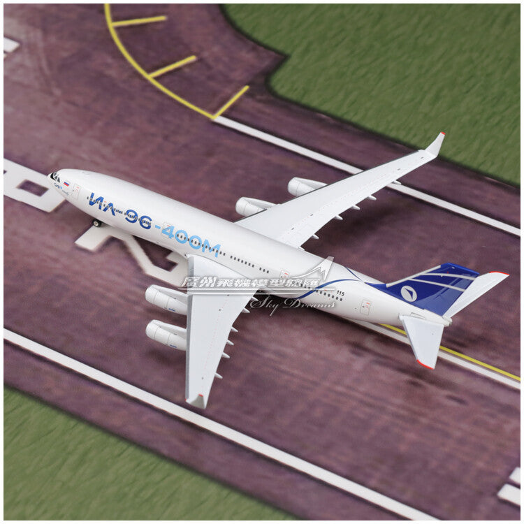 1:400 Phoenix UAC-United Aircraft Ilyushin Il-96-400T Airplane Diecast Model