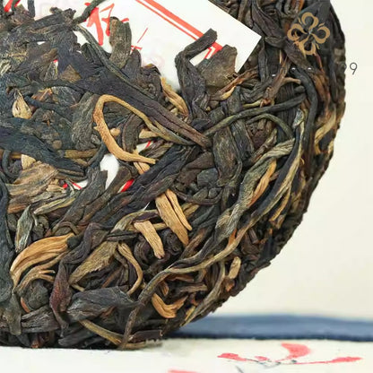 100g 2020 Spring Raw Puer Tea Cake Menghai Yunnan Big Leaf Ancient Tree Tea