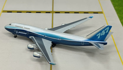 1:1000 Hogan BOEING 747-400 Passenger Aircraft Plane Diecast Airplane Model