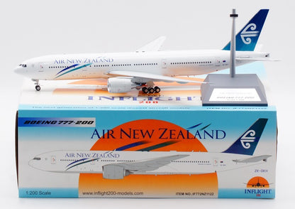 1:200 32CM InFlight AIR NEW ZEALAND BOEING 777-200 Plane Diecast Aircraft Model