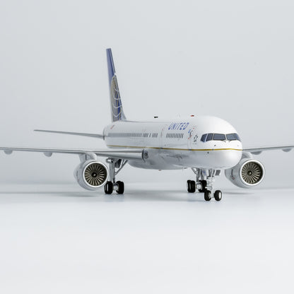 1:200 NG Models United Airlines Boeing 757-200/W N12125 Diecast Aircraft Model