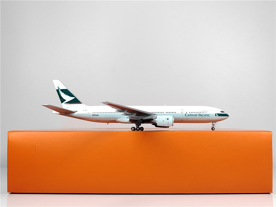 1:400 JC Wings CATHAY PACIFIC BOEING B777-200 Passenger Airplane Diecast Model