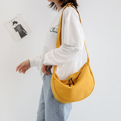 Korean Style Nylon Cloth Messenger Bag Dumpling Shoulder Purse Student Crossbody